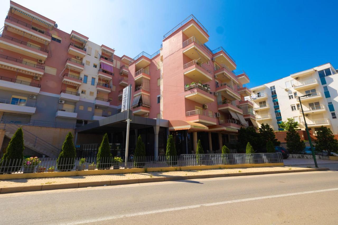 New Donantelo Hotel Vlorë Εξωτερικό φωτογραφία