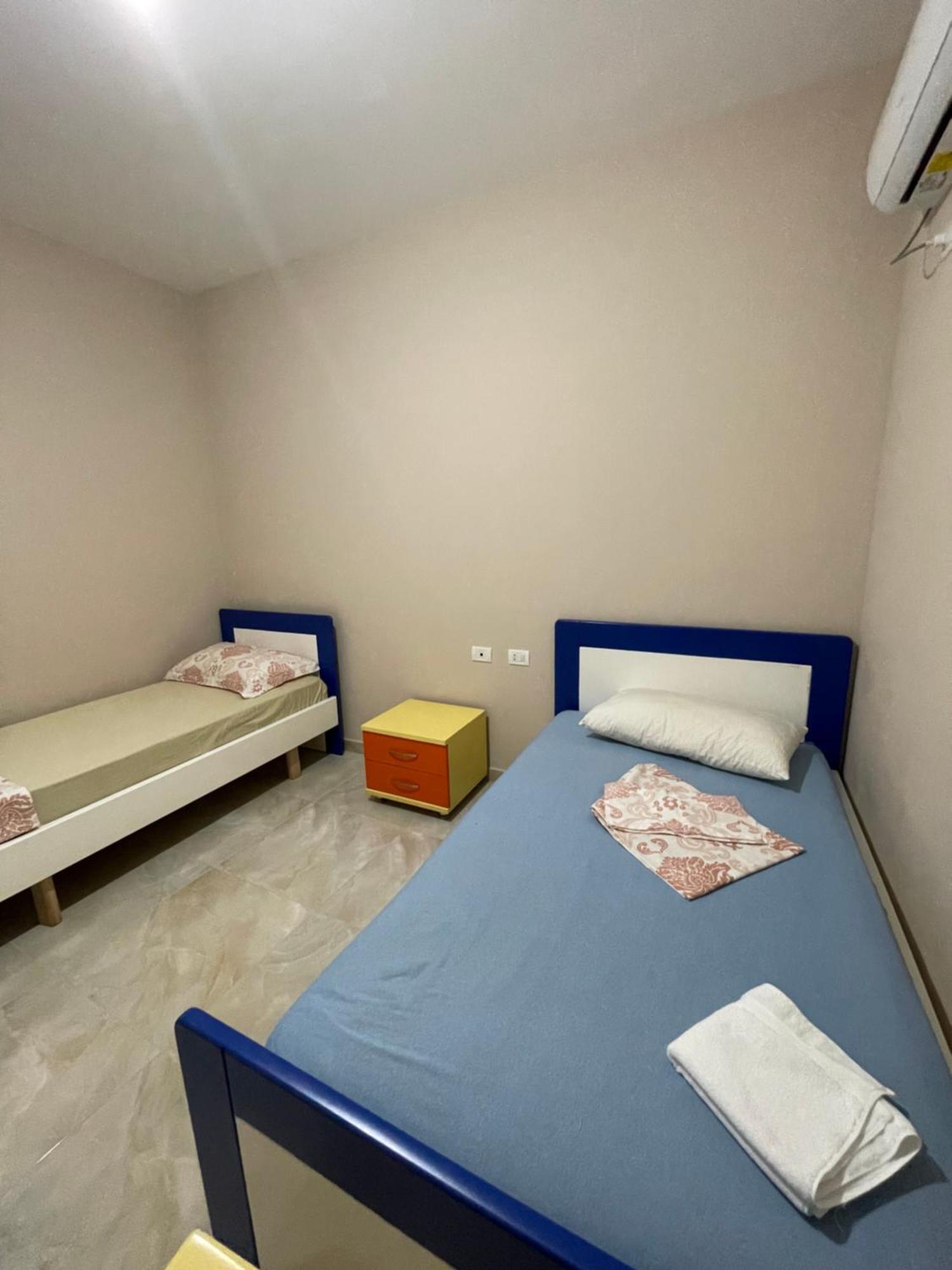 New Donantelo Hotel Vlorë Εξωτερικό φωτογραφία