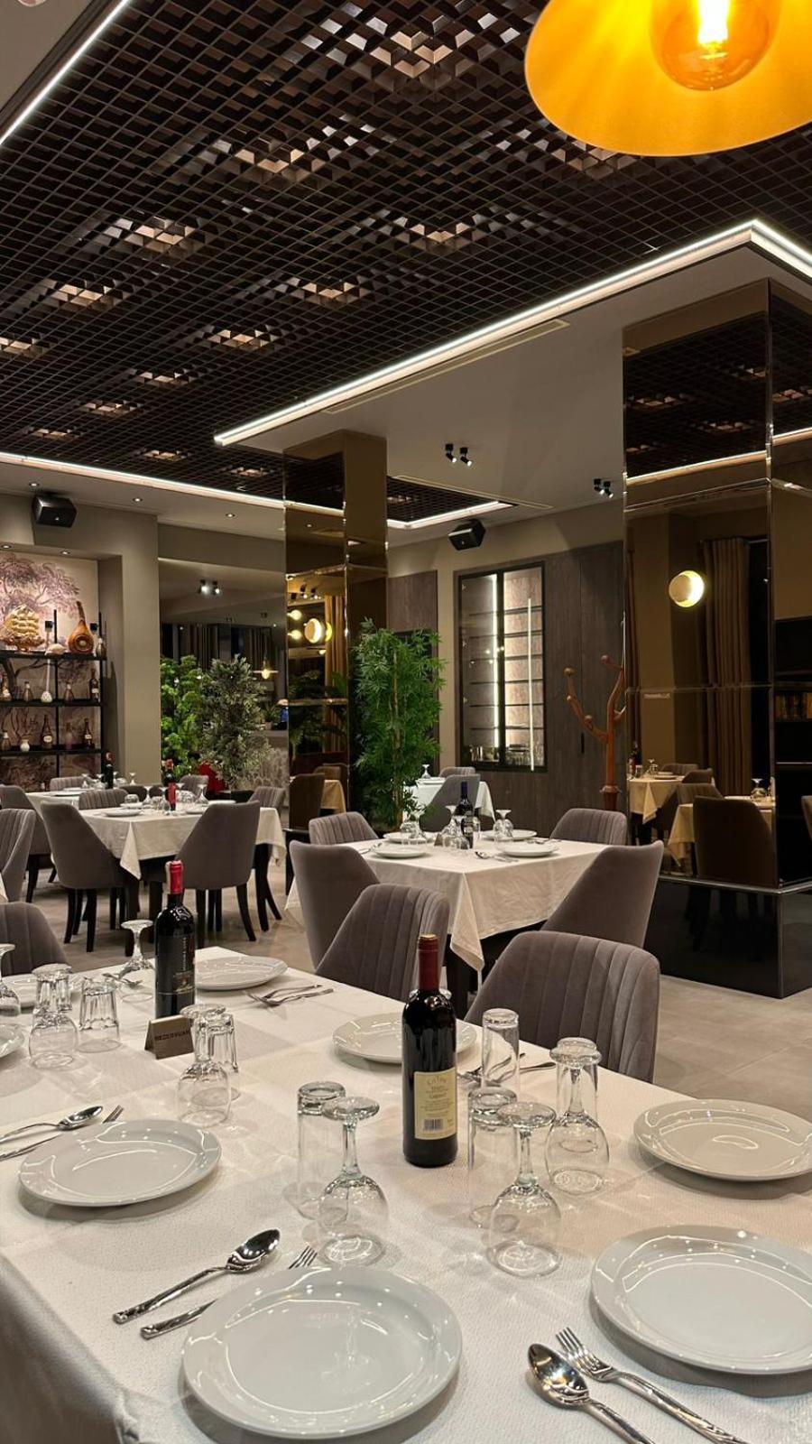 New Donantelo Hotel Vlorë Εξωτερικό φωτογραφία